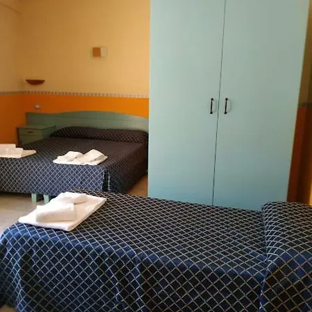 Costantiga 2 Portopino ホテル 3*